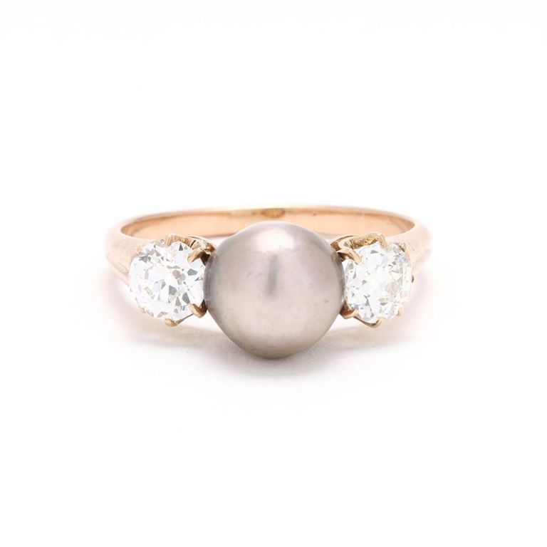 14k Gold Pearl and Diamond Ring