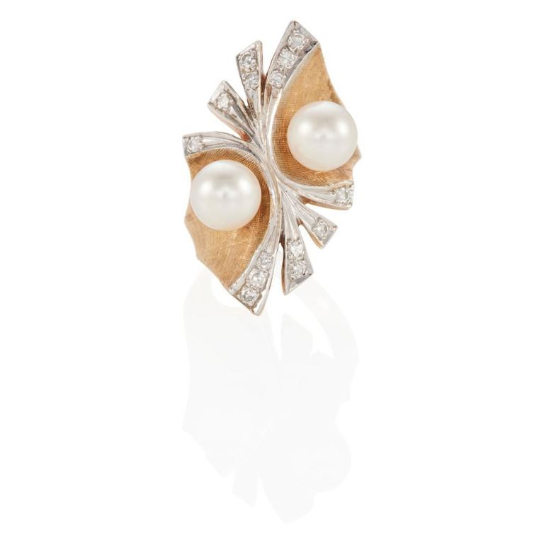 14k Gold Cultured Pearl and Diamond Ring