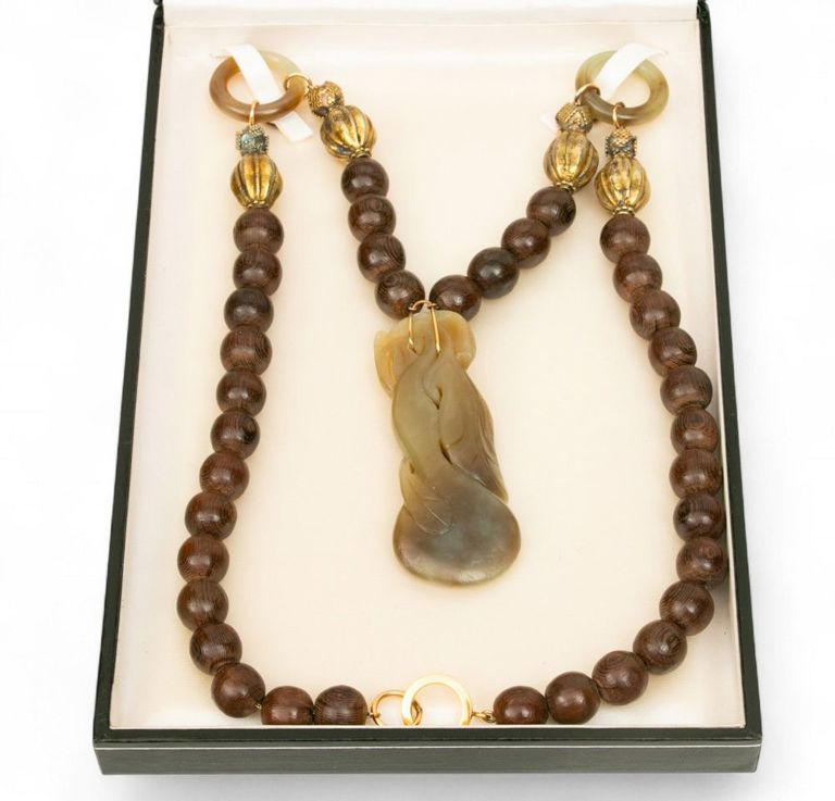 Wood, Jade and Vermeil Necklace