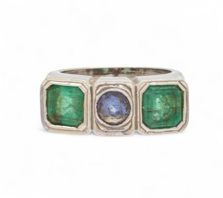 14k White Gold Tanzanite and Emerald Ring