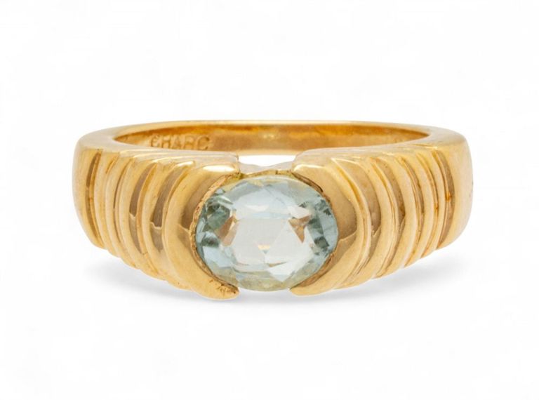 14k Yellow Gold Aquamarine Ring