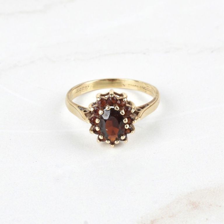 14k Yellow Gold Garnet Ring