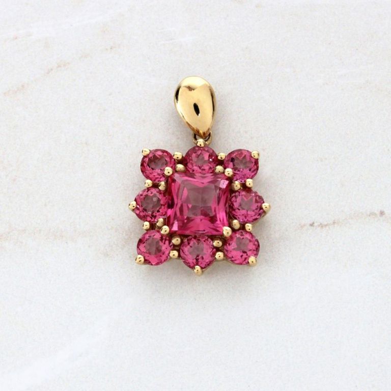 14k Yellow Gold Topaz Pendant