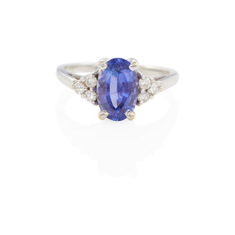 18k White Gold Tanzanite and Diamond Ring