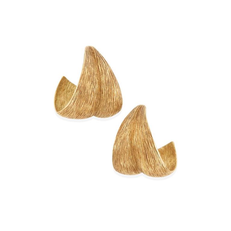 18k Gold Earclips