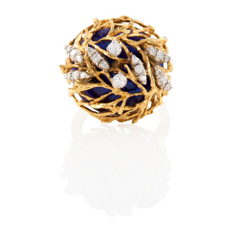 18k Yellow Gold Enamel and Diamond Ring