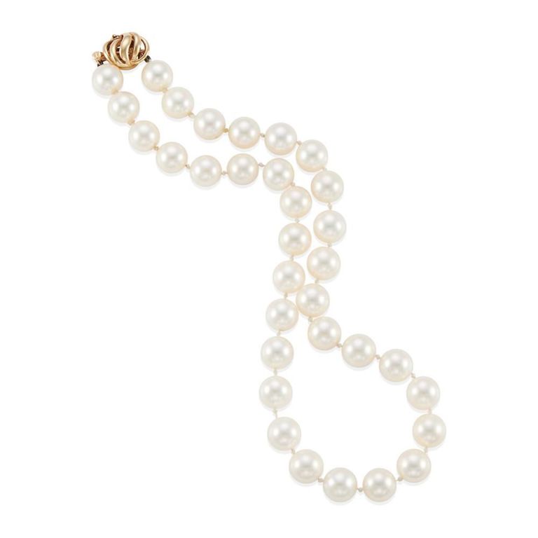 Cultured Pearl Necklace