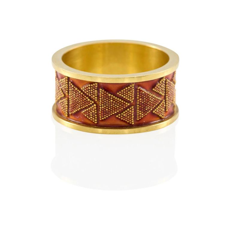 18k Gold and Enamel Ring