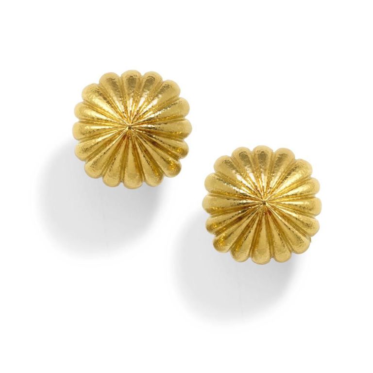 18k Gold Fluted Earclips