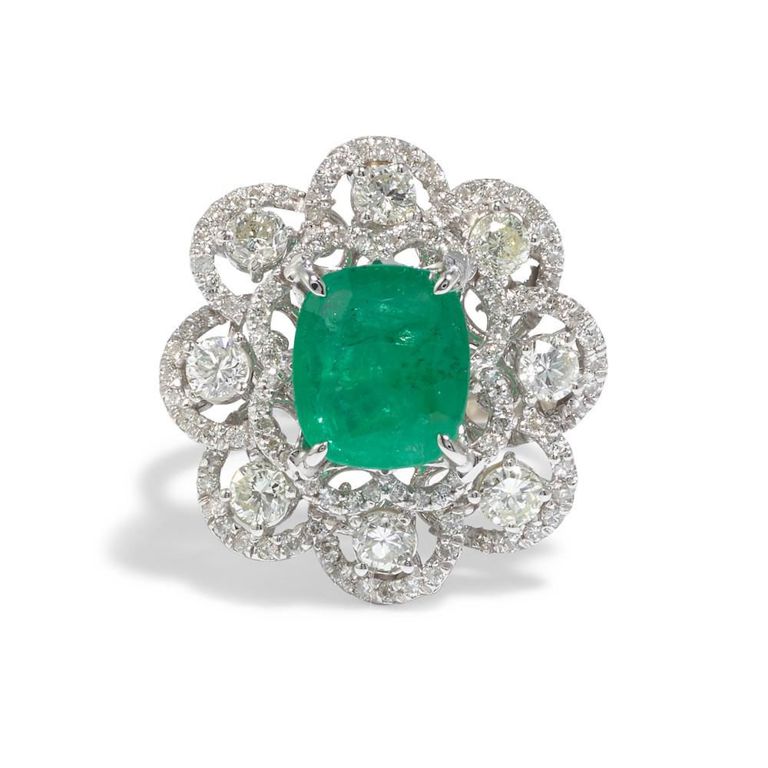 18k White Gold Emerald and Diamond Ring