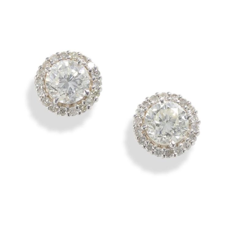 18k White Gold Diamond Earrings