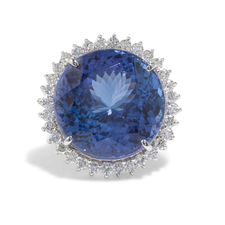 18k White Gold Tanzanite and Diamond Ring