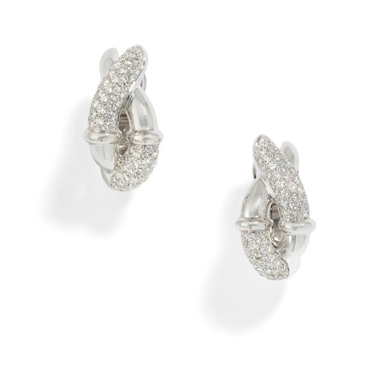 18k White Gold Diamond Earclips