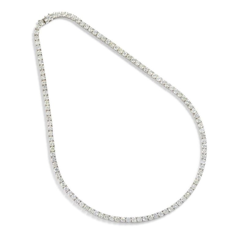 18k White Gold Diamond Line Necklace