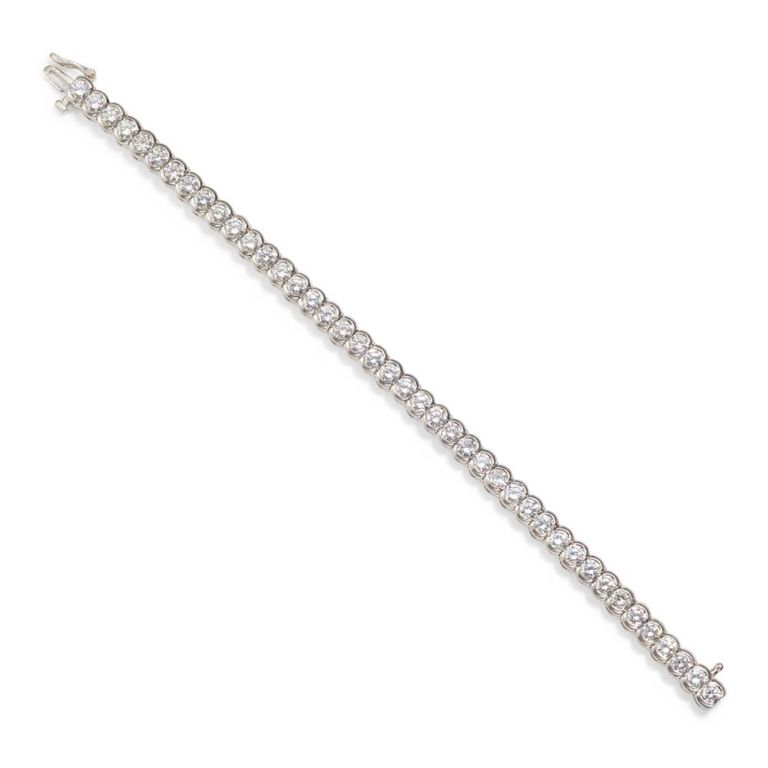 18k White Gold Diamond Line Bracelet