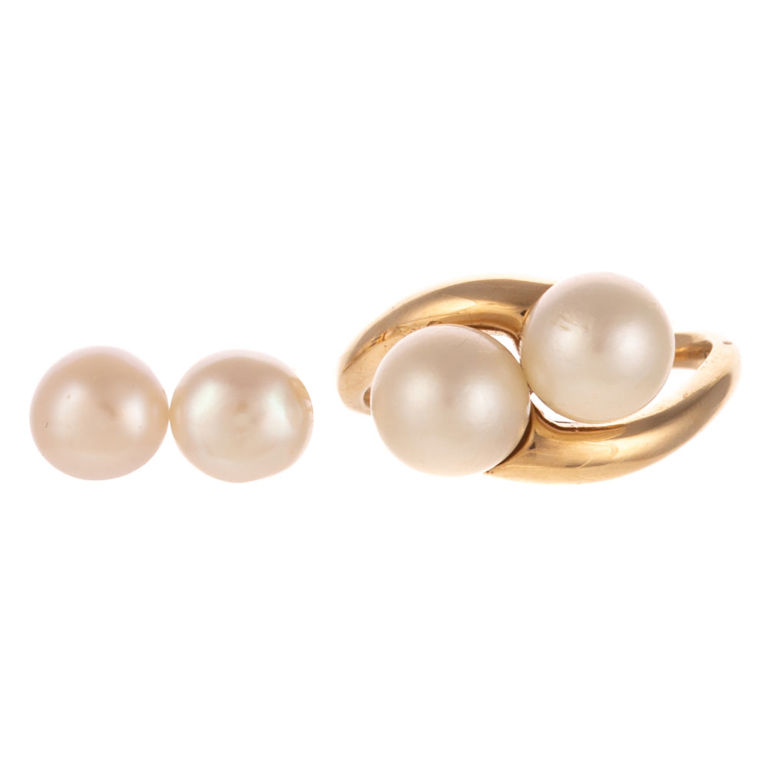 14k Yellow Gold Pearl Ring and Stud Earrings