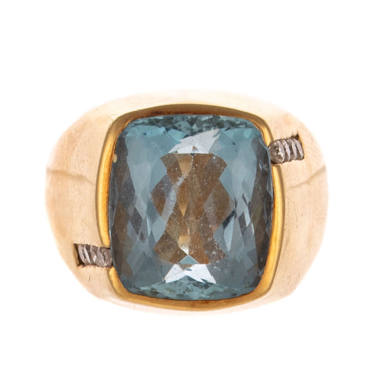 18k Yellow Gold Aquamarine and Diamond Ring
