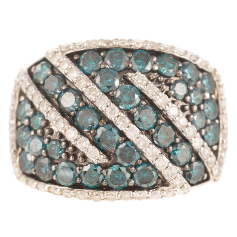 14k White Gold Diamond Dome Ring