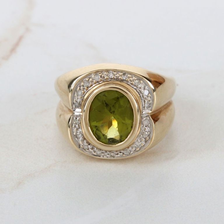 14k Yellow Gold Peridot and Diamond Ring