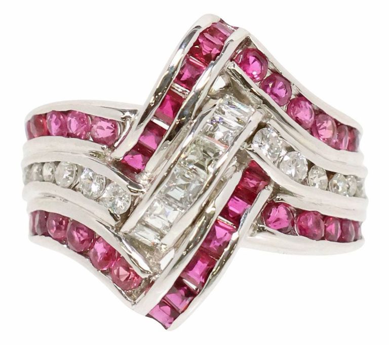18k White Gold Ruby and Diamond Ring