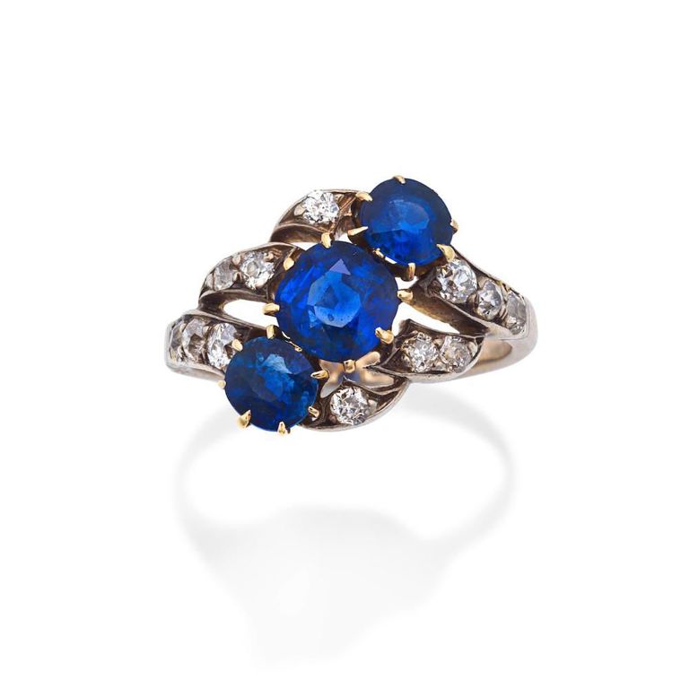 18k Gold Sapphire and Diamond Ring