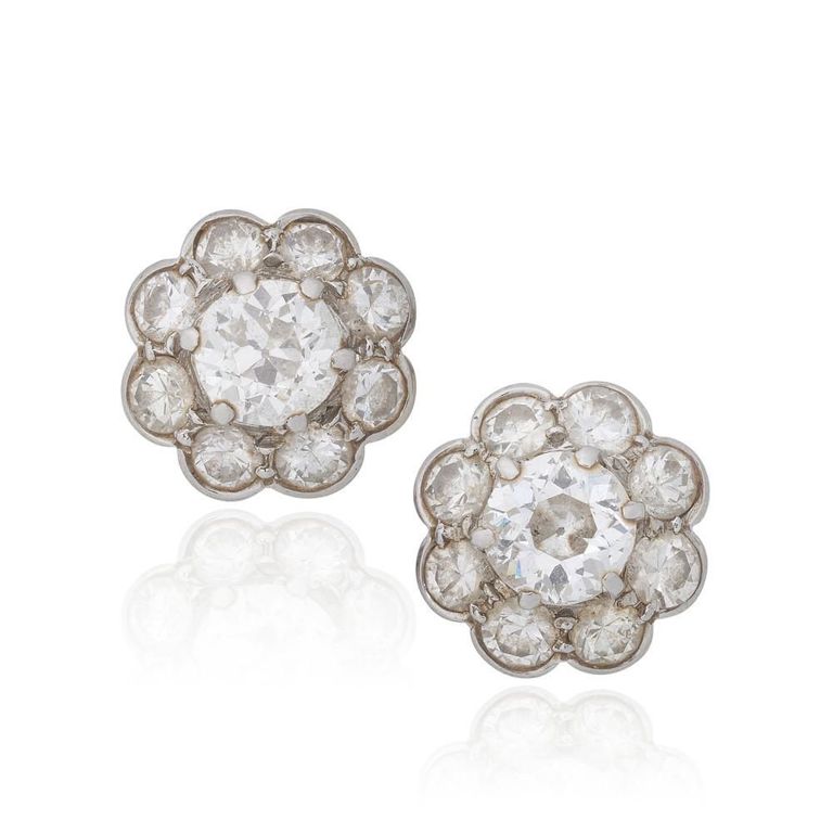 Diamond Cluster Earstuds
