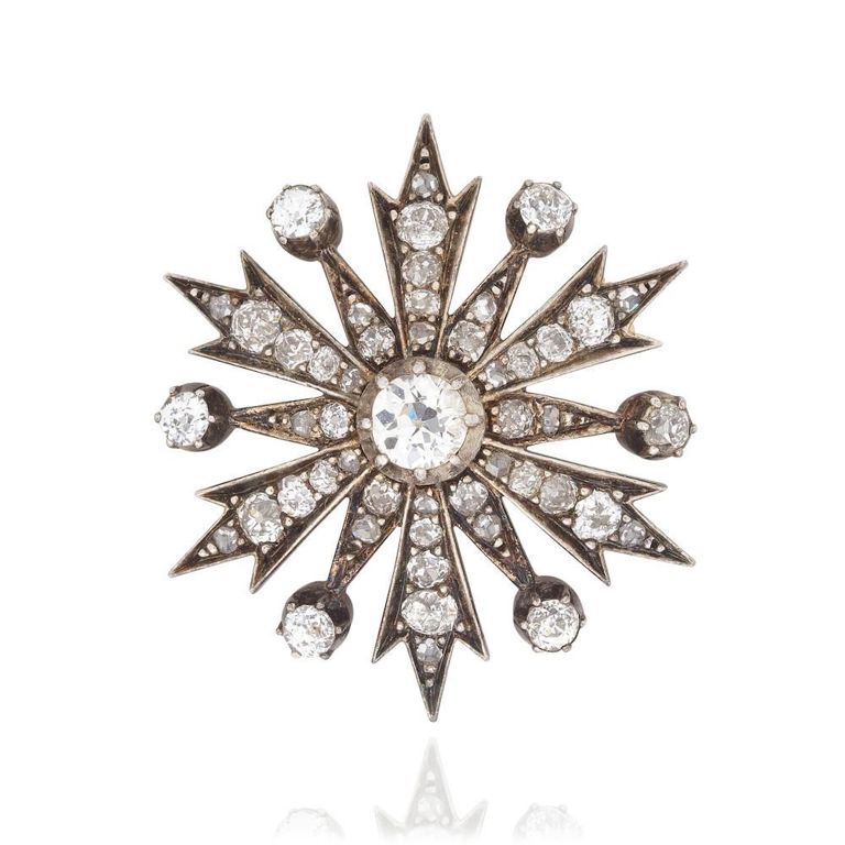 10k Gold Diamond Star Brooch