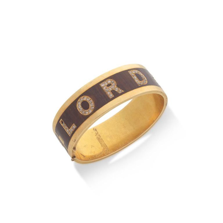 18k Gold Enamel and Diamond Bangle