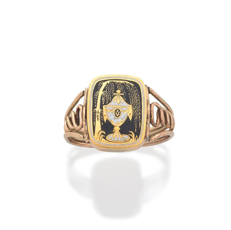 9k Gold Garnet and Enamel Swivel Ring