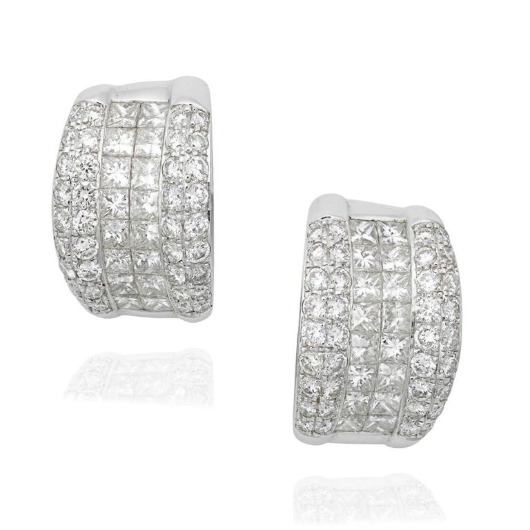 Pair of 18k Gold Diamond Earrings