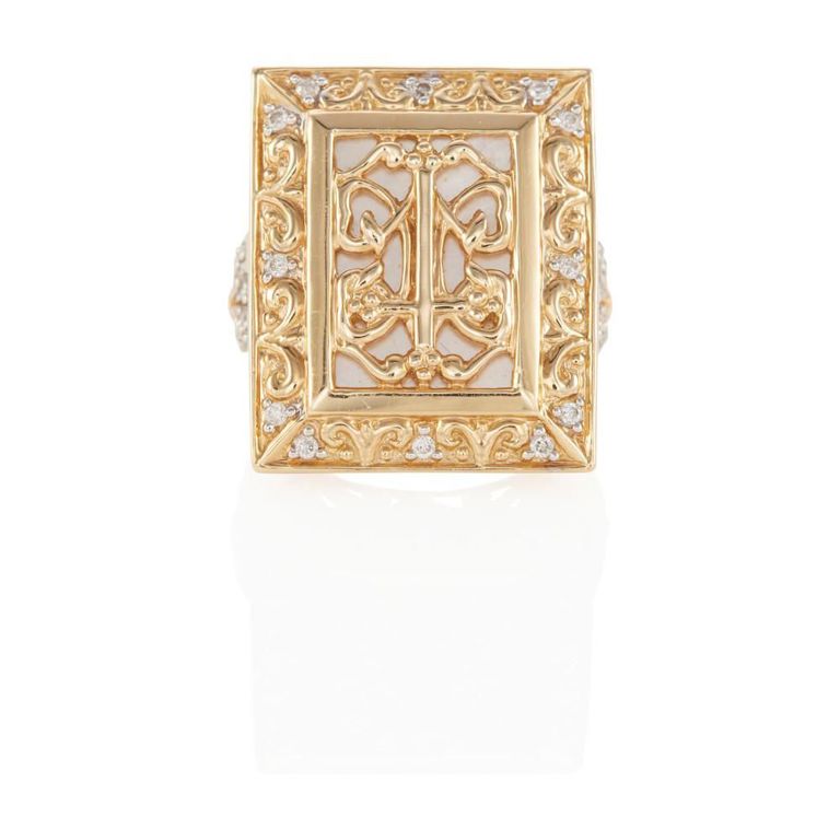 14k Yellow Gold Mother-of-Pearl and Diamond Ring