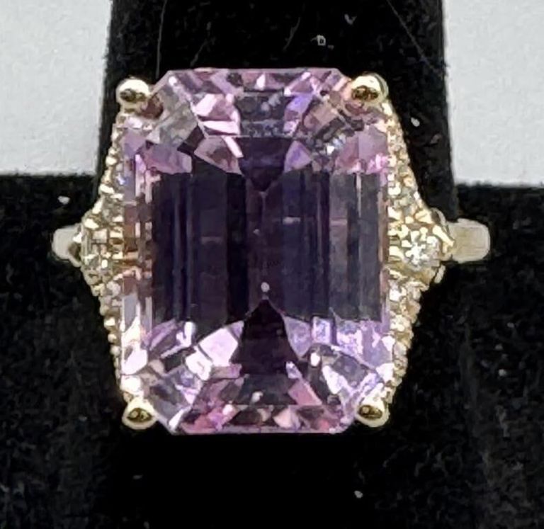 14k Yellow Gold Kunzite and Diamond Ring