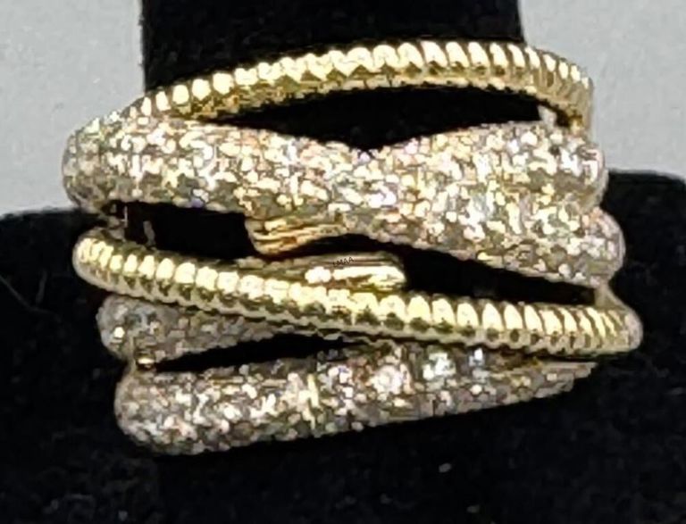 14k Yellow Gold Diamond Ring