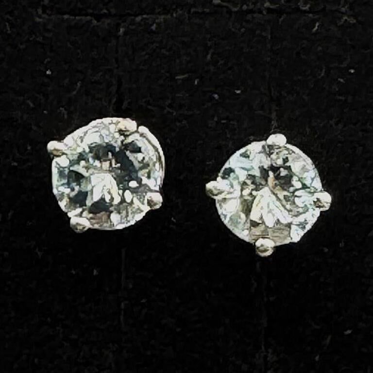 14k White Gold Aquamarine Earrings