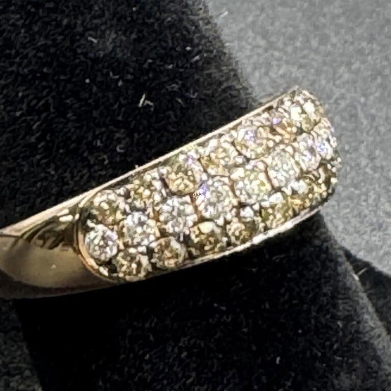 14k Rose Gold Diamond Ring