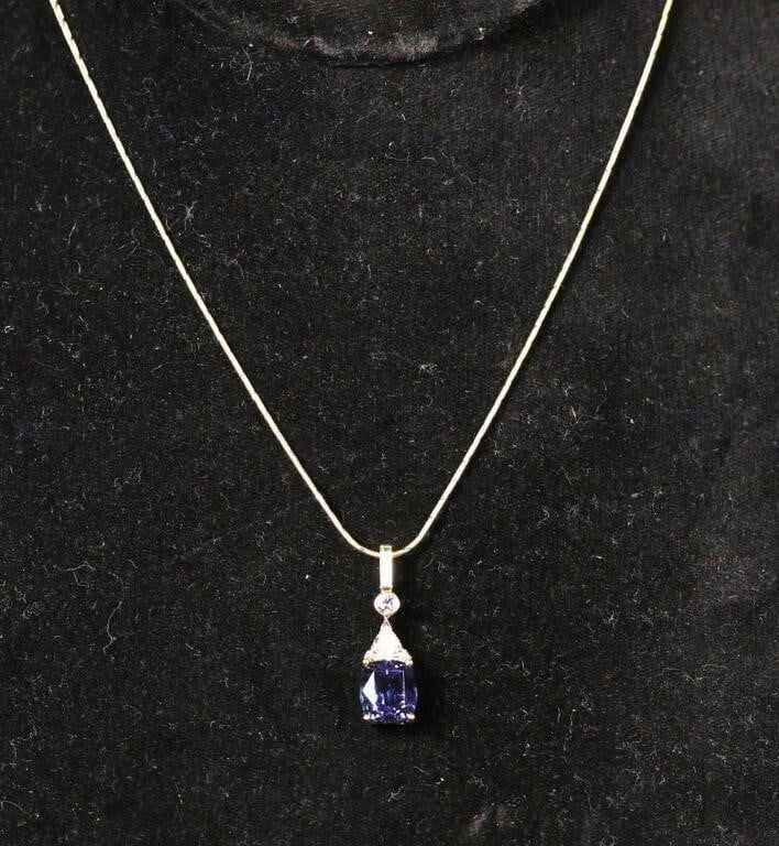14k Gold Tanzanite and Diamond Pendant Necklace