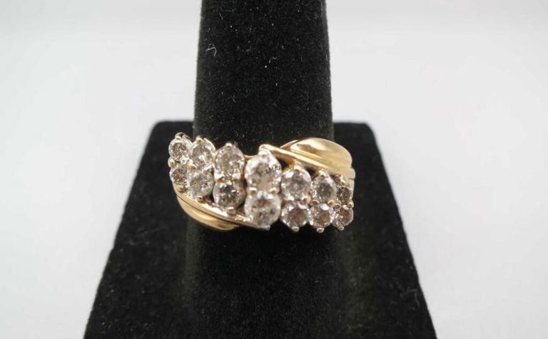10k Yellow Gold Diamond Ring