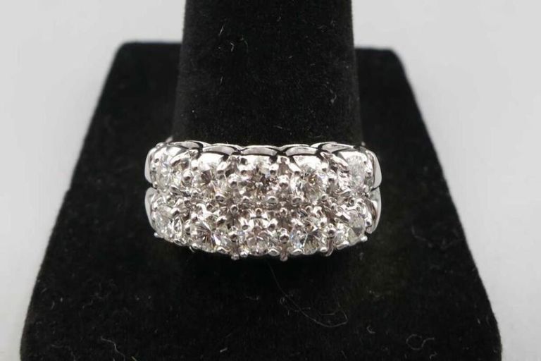 14k White Gold Diamond Ring
