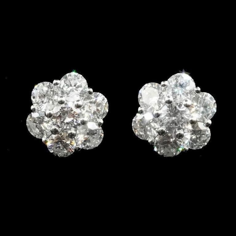 14k White Gold Diamond Stud Earrings