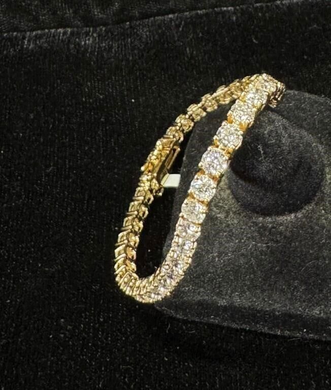 18k Yellow Gold Diamond Tennis Bracelet