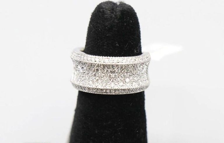 14k White Gold Diamond Ring