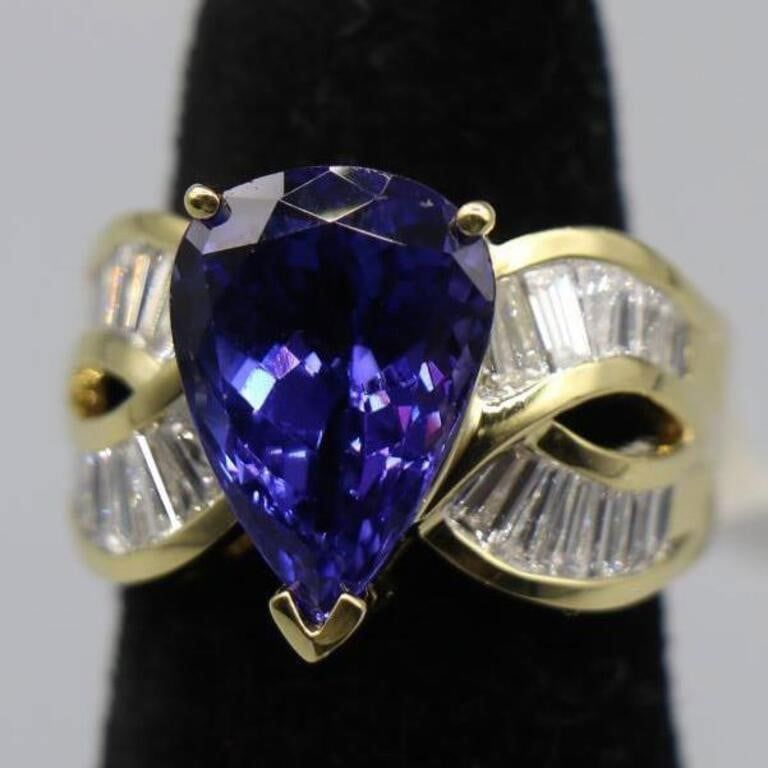 18k Yellow Gold Tanzanite and Diamond Ring