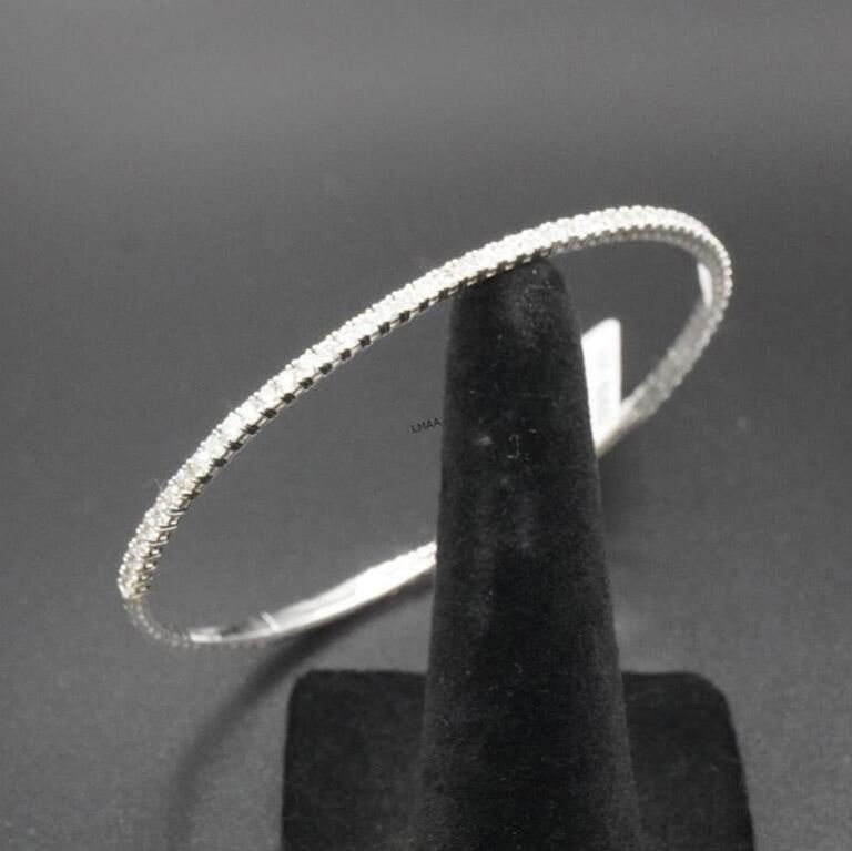 14k White Gold Diamond Bangle Bracelet