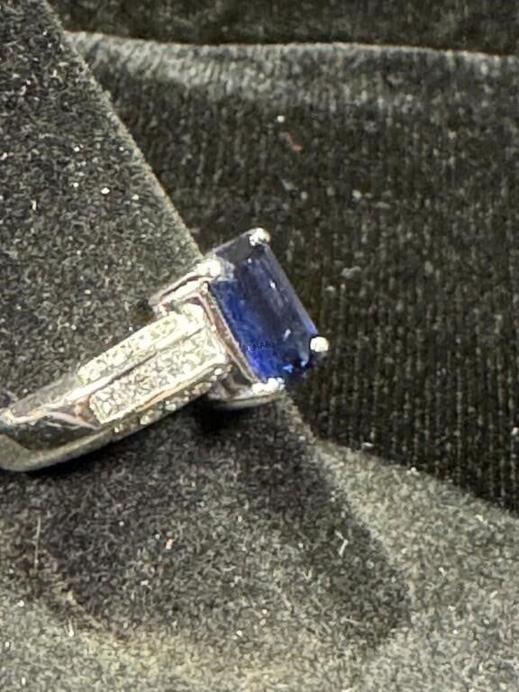 900 Platinum Blue Sapphire and Diamond Ring