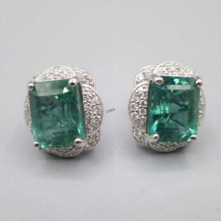 900 Platinum Emerald and Diamond Earrings