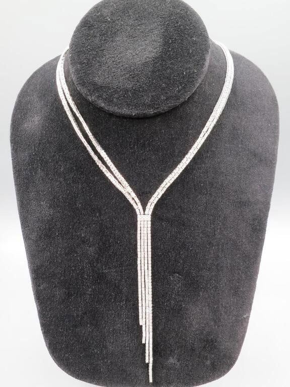18k White Gold Diamond Necklace