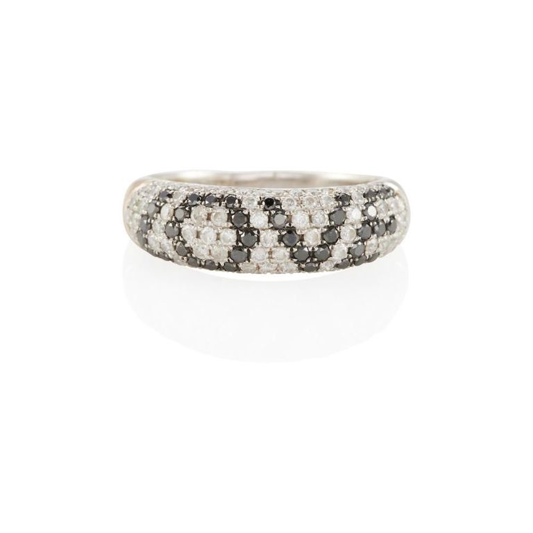 14k White Gold Diamond and Black Diamond Ring