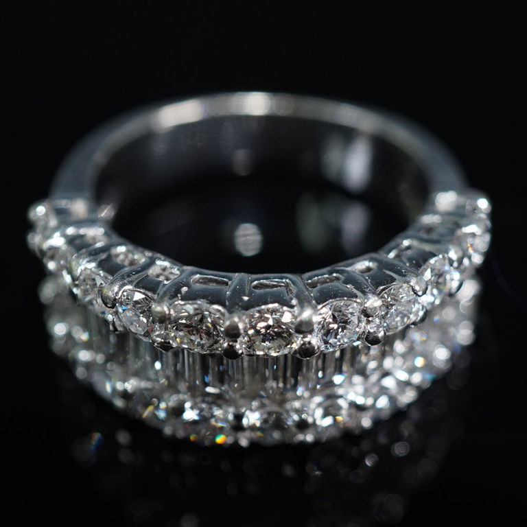 14k White Gold Diamond Ring