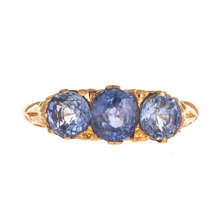 18k Yellow Gold Sapphire Ring