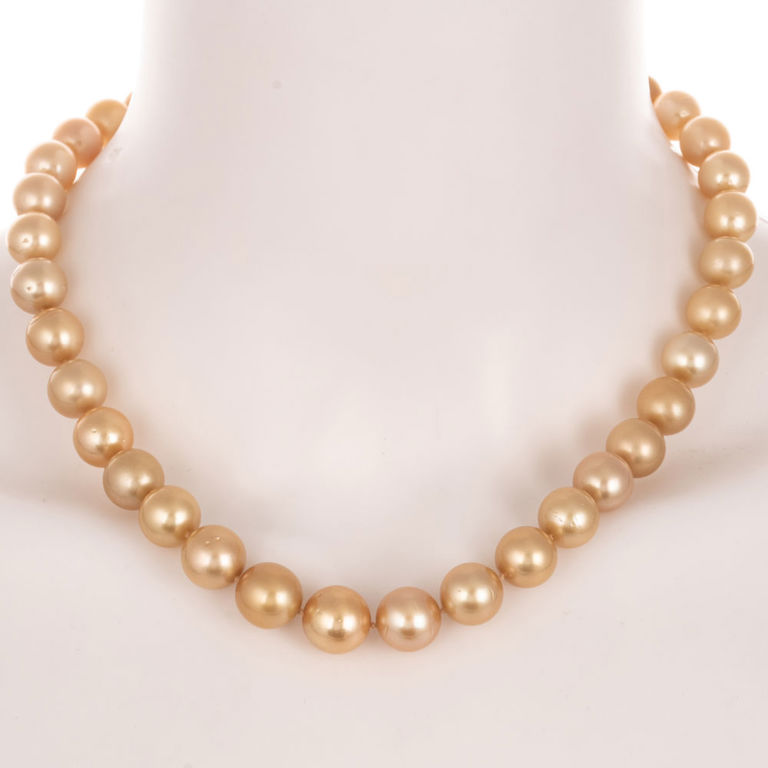 Pearl Necklace With 14k Yellow Gold Clasp